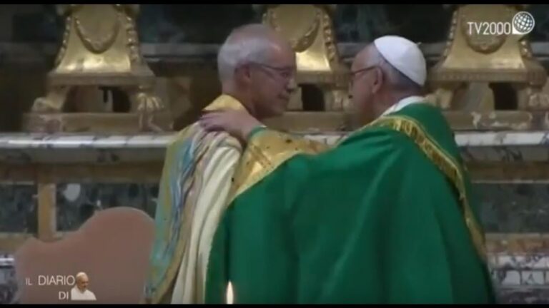 Le differenze tra rito anglicano e cattolico: un confronto in 70 caratteri